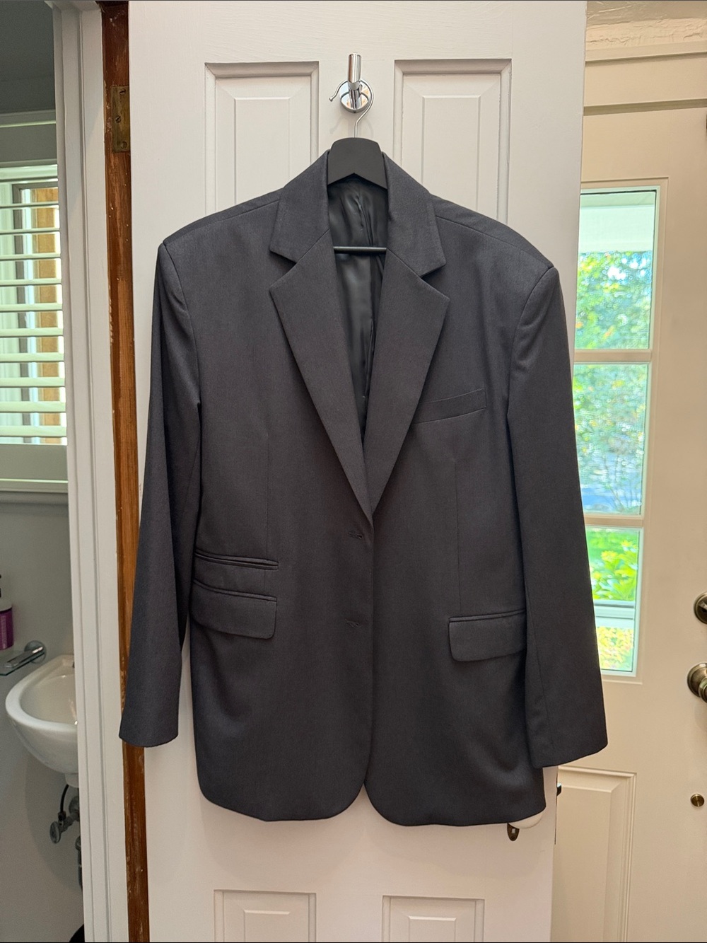 The Frankie Shop women’s dark gray over sized Blazer